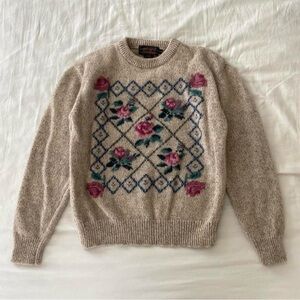 Eddie Bauer Beige Rose Pattern Crewneck Sweater